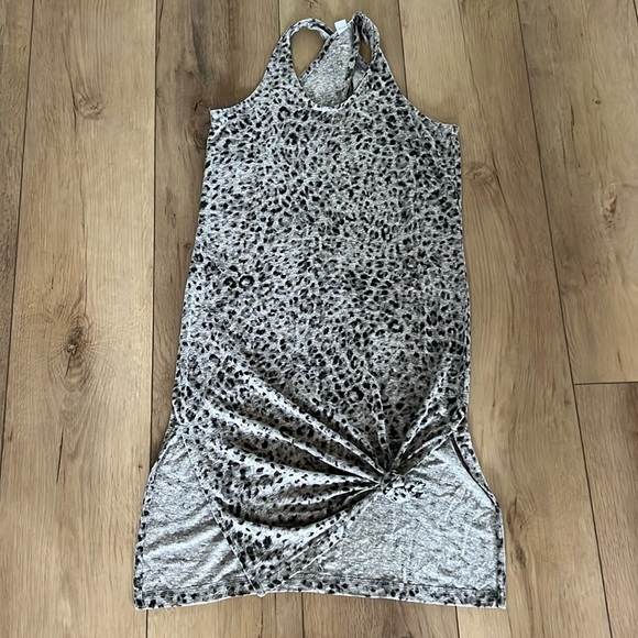 Old navy dress - Picture 1 of 3
